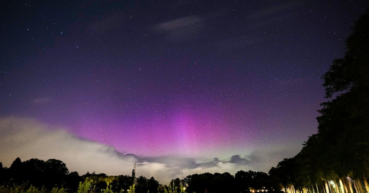 Tussen de buien door is het noorderlicht te zien, stuur je foto’s in