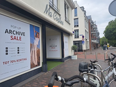 Kledingwinkel Lutz komt tijdelijk naar Woerden en houdt meteen grote uitverkoop