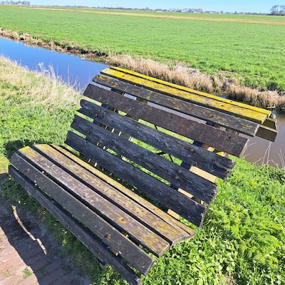 Dit is niet zomaar een bankje; hier heb je een ongeëvenaard uitzicht