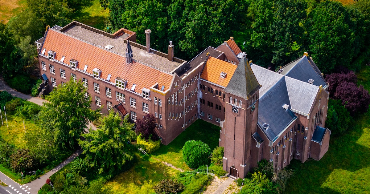Tijdelijke huurders in klooster Haastrecht: ‘Avontuurlijk wonen’
