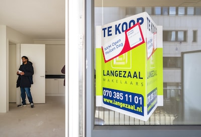 Nearly 5 percent more mortgages taken out in the first half of the year