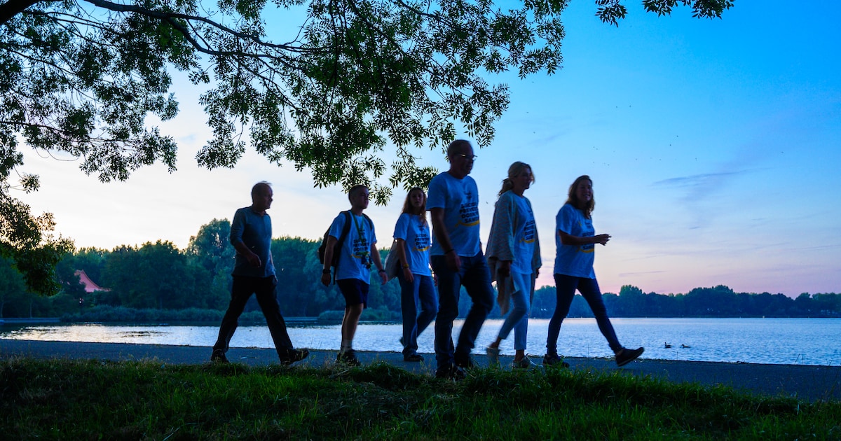 Wandeling ‘Walk into the Light’ brengt inwoners samen in Krabbendijke rond suïcidepreventie