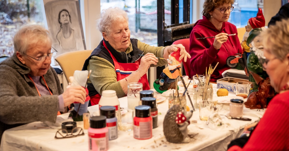 Tekenworkshop voor senioren bij Het Hart van Warder