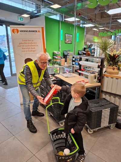 Inzamelingsactie voor de voedselbanken van Overbetuwe en Lingewaard