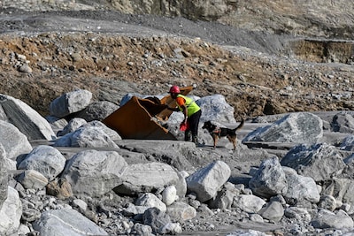 Nepal staakt zoektocht naar vermisten na dodelijke overstromingen, twee Nederlanders nog niet gevonden