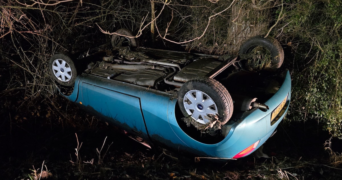 Met drank en drugs op achter het stuur, auto bij IJhorst over de kop: ‘Leven tot stilstand gebracht’