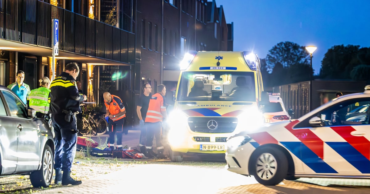 Slachtoffer (30) steekpartij Mijdrecht in ‘zorgelijke toestand’, twee verdachten aangehouden