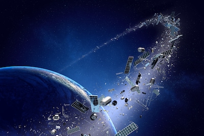 Toename van satellieten zorgt voor meer ruimtepuin: ‘Het wordt een letterlijke puinzooi’