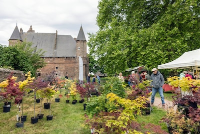 Tuinmarkt op kasteel Hernen opent zaterdag 23 mei