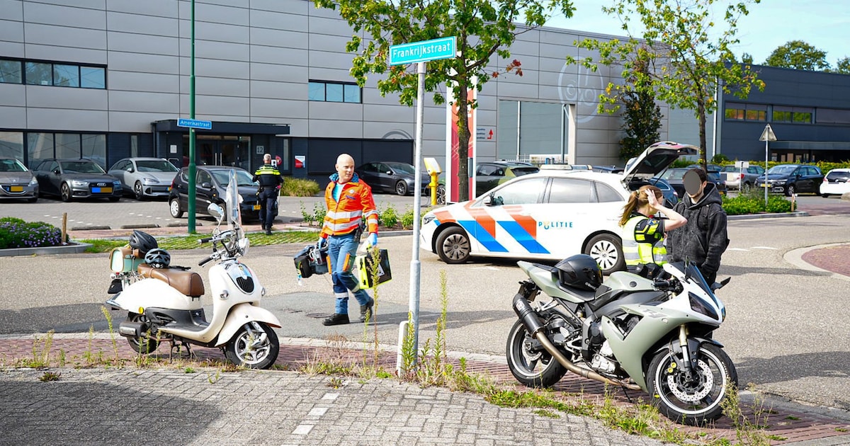 Moeder en kind gewond bij botsing in Kaatsheuvel, ook motorrijder heeft lichte verwondingen