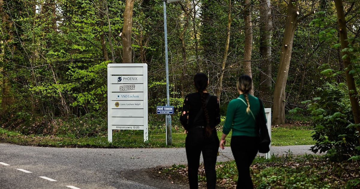 COA biedt excuses aan voor geschreeuw tijdens dodenherdenking in Lochem