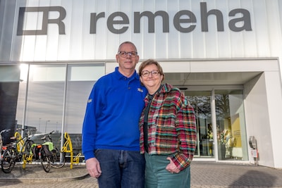 Esmaralda (61) kocht voor haar laatste dag in bedrijf slagroomsoezen, maar ziet daar nu koningin Máx