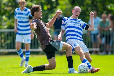Telstar boekt doelpuntrijke zege bij De Graafschap, Weghorst gaat eerste minuten maken bij Twente
