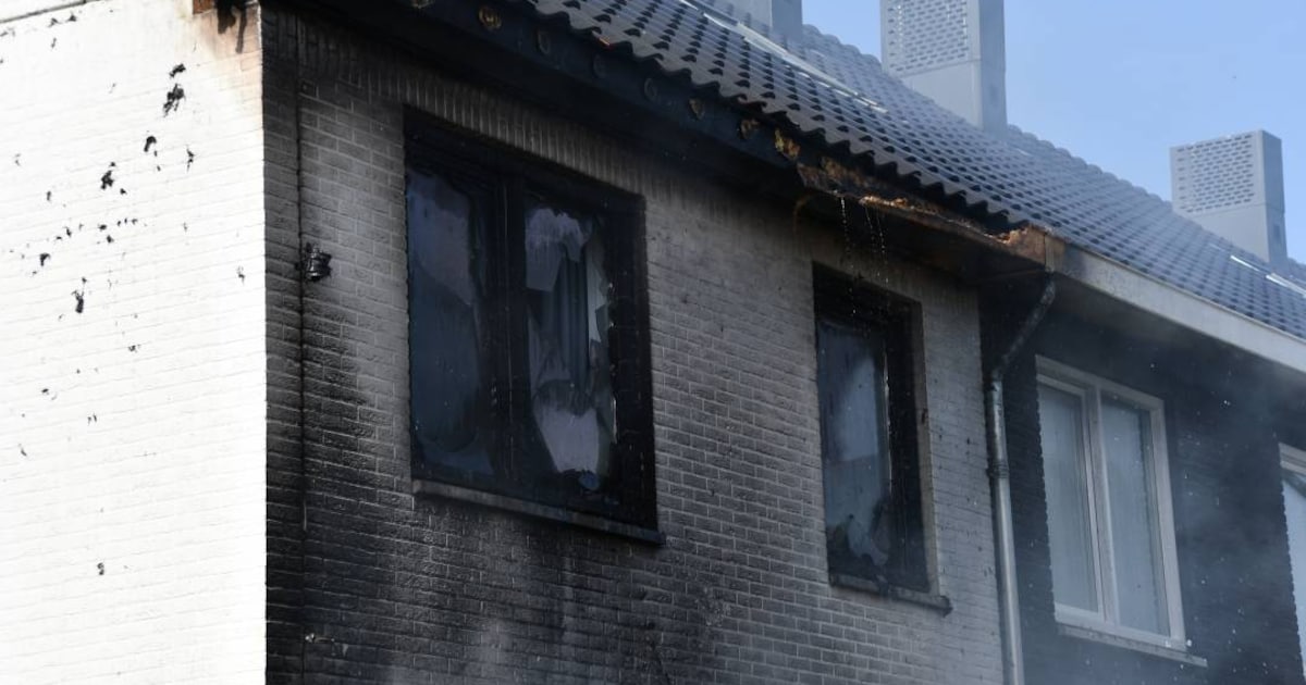 Aanbouw verwoest door brand in Goes