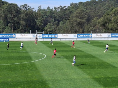 Ongeslagen talenten van PSV nemen het in derde wedstrijd op tegen FC Porto