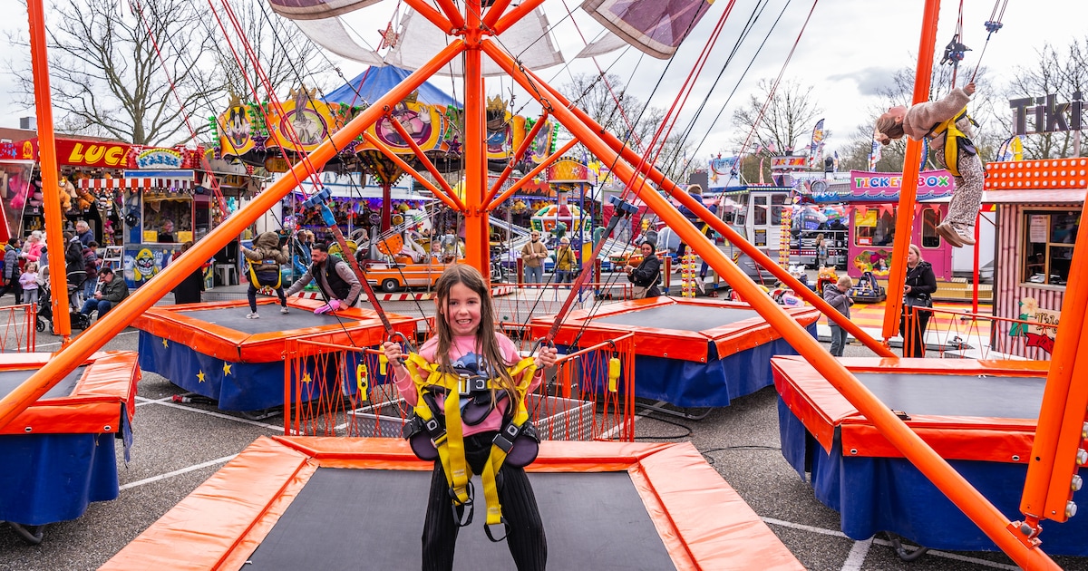 Van trampoline springen tot unicornlolly’s: Jaydi (4) vermaakt zich wel op de Ridderkerkse kermis
