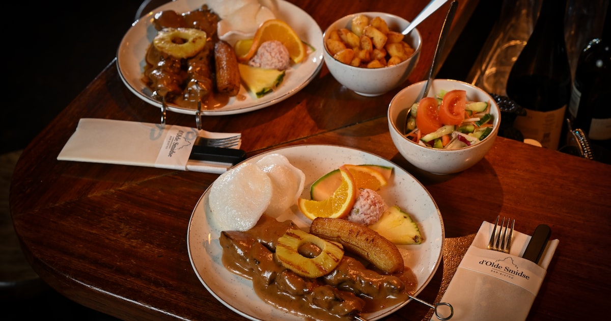 Dorpsgenoten weer samen aan tafel bij Eetcafé Rutten