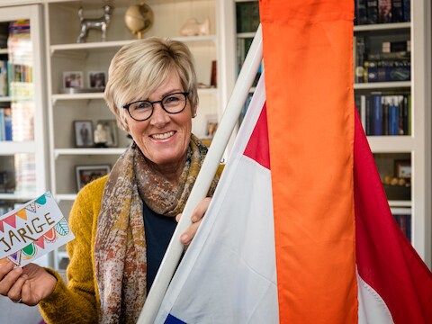 Beatrix gefotografeerd met al haar kleinkinderen | Show | AD.nl
