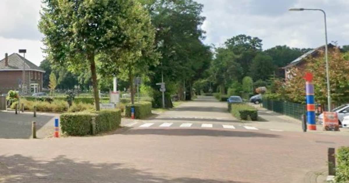 Kasteellaan in Well dicht door kermis bij MFC De Buun