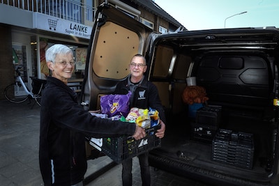 Na 50 jaar stoppen Marcel en Ineke met hun buurtsuper én er is nu eindelijk een opvolger gevonden: ‘