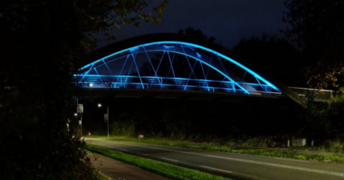 Landgraaf verlicht blauw voor kinderrechten