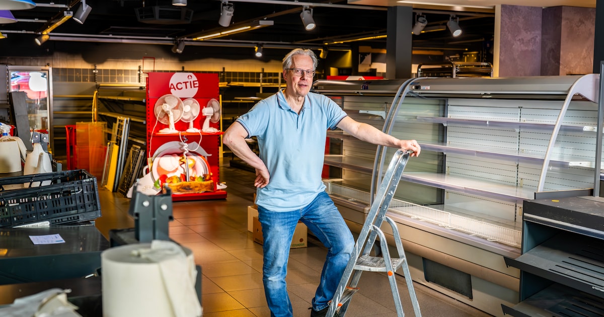 Rob sluit met pijn in het hart enige supermarkt in binnenstad: ‘Waren echt onderdeel van gemeenschap