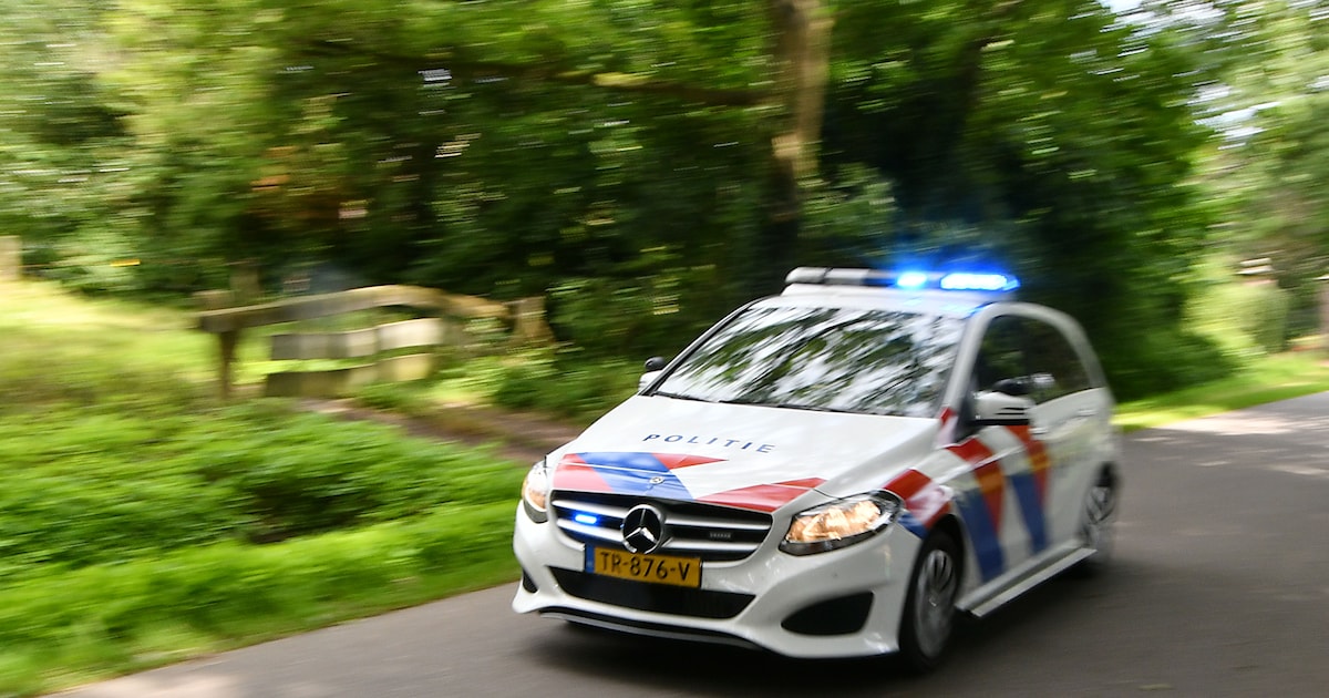 Meisje (17) op bromfiets gewond na aanrijding door auto in Krimpen aan de Lek