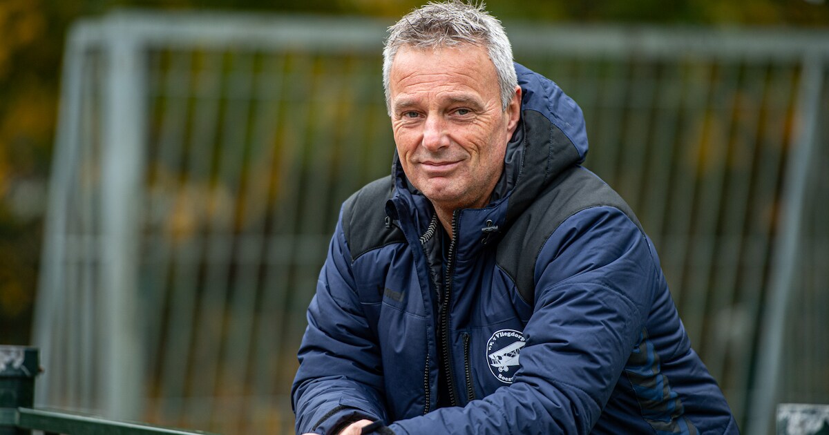 Voetbaldier René Ribberink zit al 25 jaar in het trainersvak: ‘Biertje ...