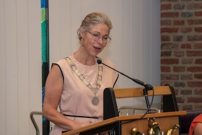 Burgemeester Blom greep in na 13 minuten, nu bezoekt ze alle fracties om de schade te herstellen