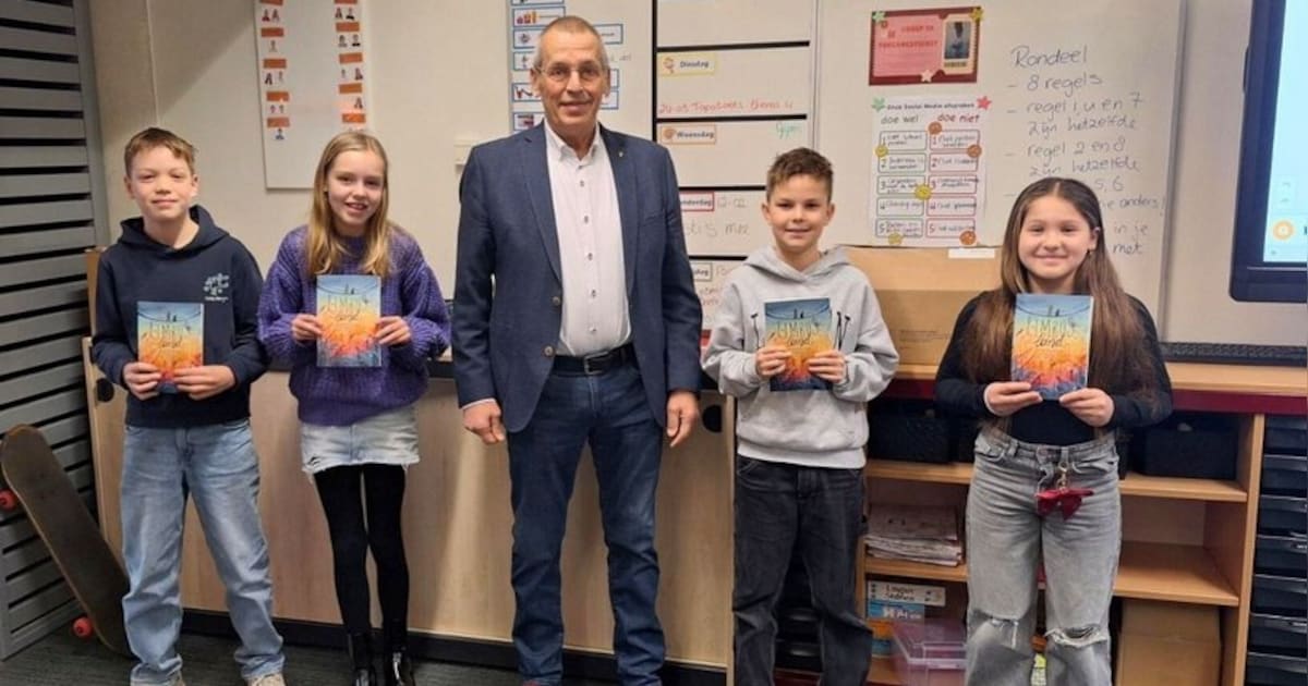 Leusdense basisschoolkinderen ontvangen leesboek Limbusland van Pieter Koolwijk