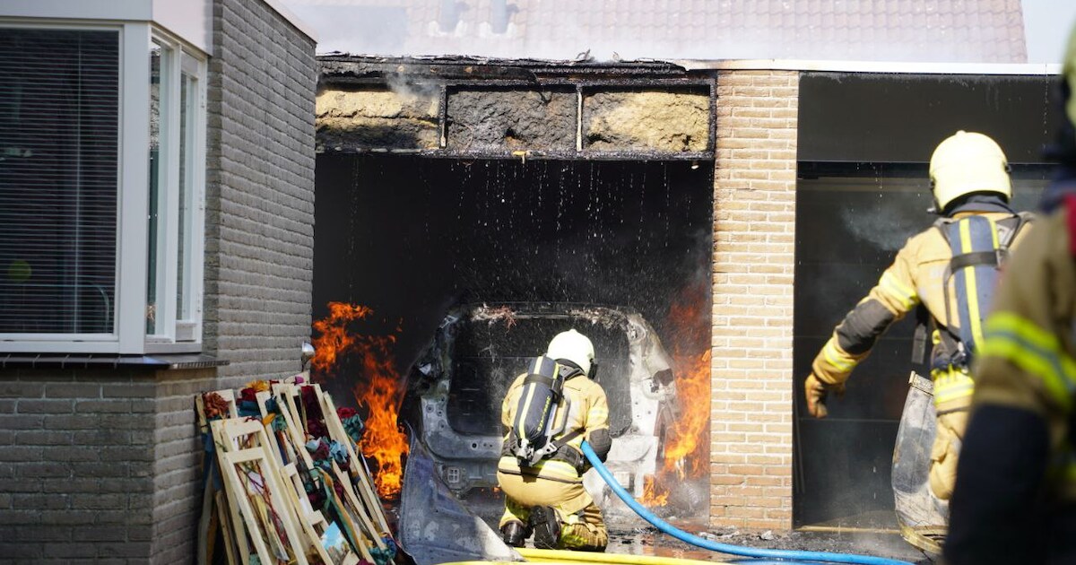 Klussen in garage loopt uit de hand: felle brand in Genemuiden | Regio ...
