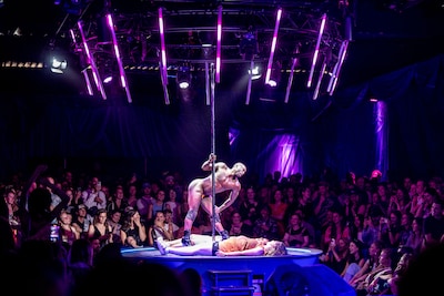 Preutsheid versus porno in Blue Collar op Strijp-S: ‘Goed om aan het denken gezet te worden’