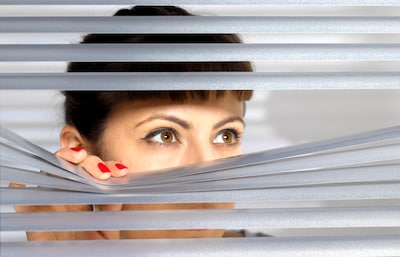 Ex van Eindhovense verdachte krijgt geheim adres na brand bij voordeur; officier ziet ‘enge situatie