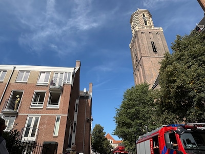 Brandweer en politie rukken uit richting Peperbus: brand in binnenstad Zwolle blijkt een klassieker