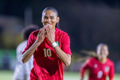 Sparta-speelster Estelle Pereira (20) maakt debuut voor Suriname: ‘Ik werd een beetje emotioneel’