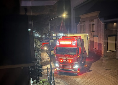 Werk aan weg op twee plekken tegelijk en een afgesloten Merwedebrug: truckers klem in dorpen langs A