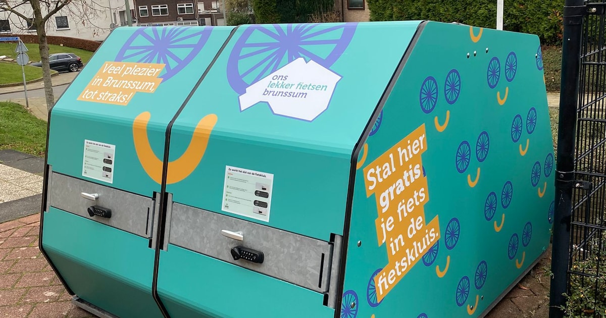 Eerste gratis fietskluizen geopend bij zwembad De Bronspot in Brunssum