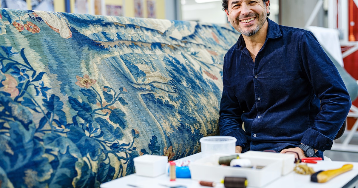 Sadegh (54) controleerde trouwjurk van Máxima, nu werkt hij aan eeuwenoud wandtapijt uit stadhuis in