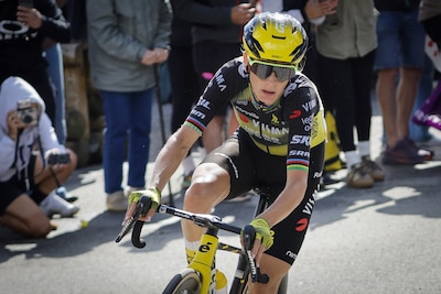 Tour de Femmes | Vollering nog op het podium, bekijk hier top 10 van algemeen klassement