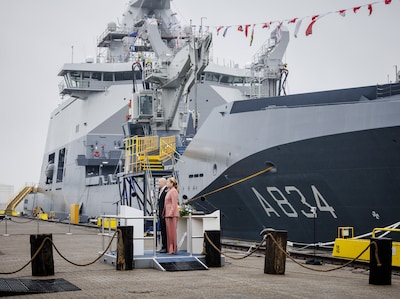 Why the cabinet is considering a ‘golden share’ in shipbuilder Damen: five questions about a possible deal