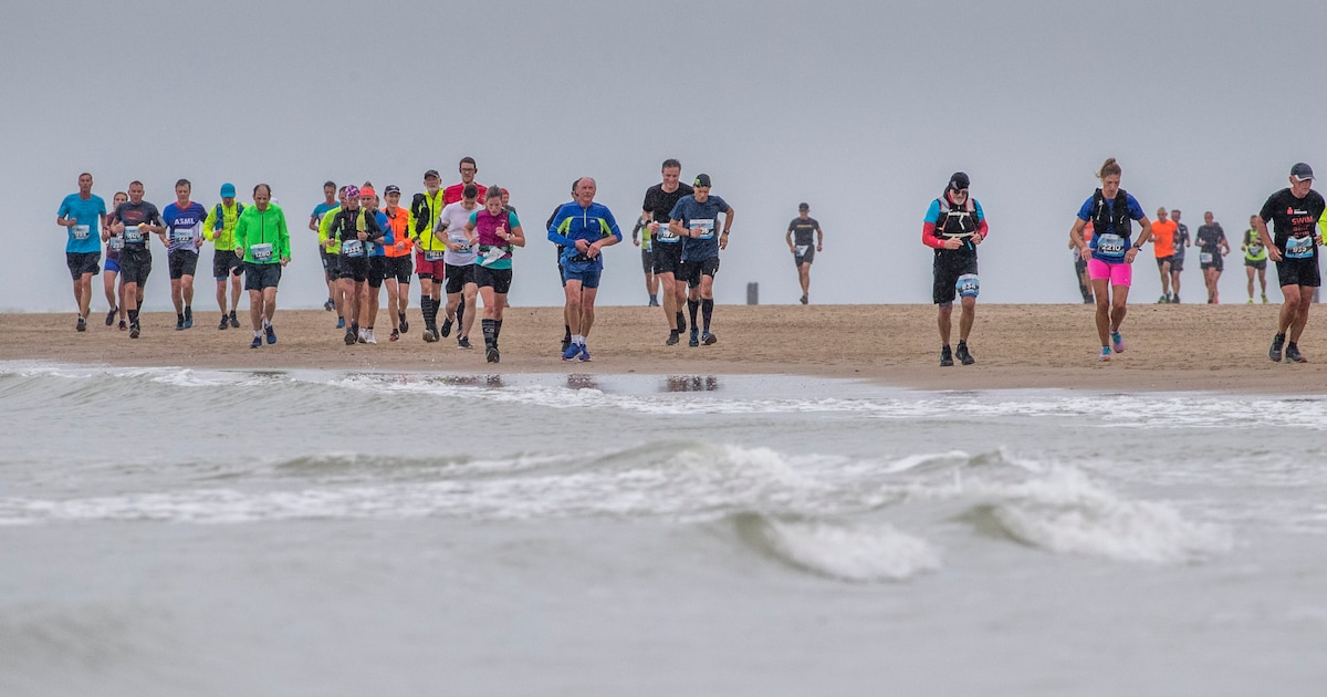 Uitdagende wedstrijd voor hardlopers over het strand van Rockanje | Voorne aan Zee