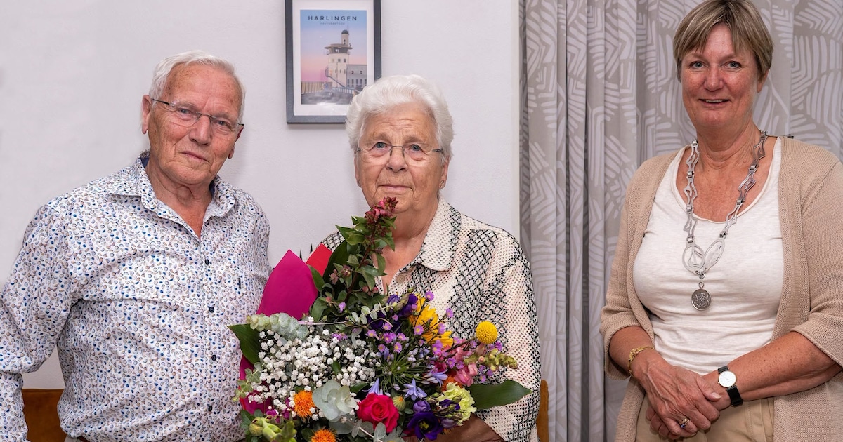 Echtpaar Van der Zee-Broersma uit Harlingen 65 jaar getrouwd