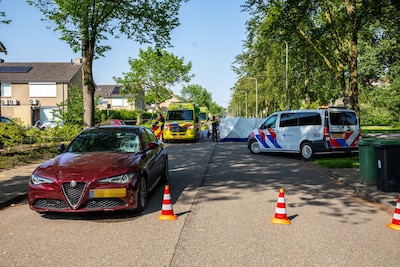 Aangereden fietsster (82) in Roosendaal overleden, bestuurder auto is oudere man