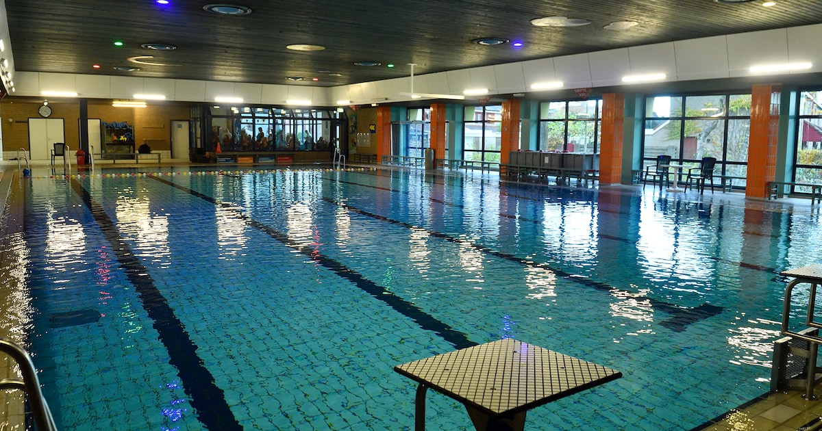 Zwaar verouderd zwembad Hoogland moet nog wel even openblijven, en dat kost serieus geld