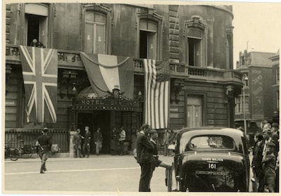 ‘Zwarte duivel’ redt onderduikers in Hotel Des Indes