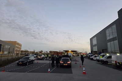 Politie stuit op auto met verborgen ruimte bij verkeerscontrole in Amersfoort