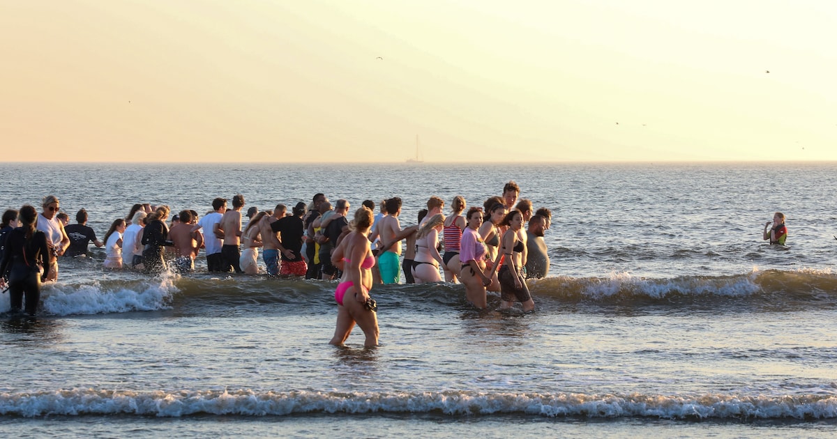 Drenkeling gevonden in zee bij IJmuiden na lange zoekactie, niet de persoon naar wie gezocht werd