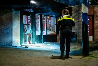 Grote schade bij high-tea café in centrum van Rotterdam na explosie