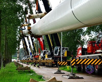 Op dit grasveldje in de Botlek is het een komen en gaan van buitenlandse delegaties: iedereen wil uniek project zien