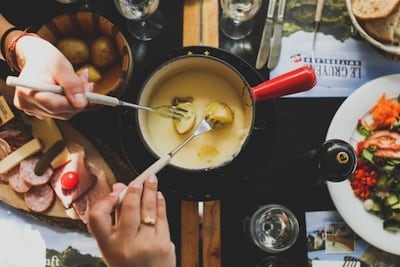 Say cheese! Deze restaurants in Apeldoorn hebben kaasfondue op de kaart